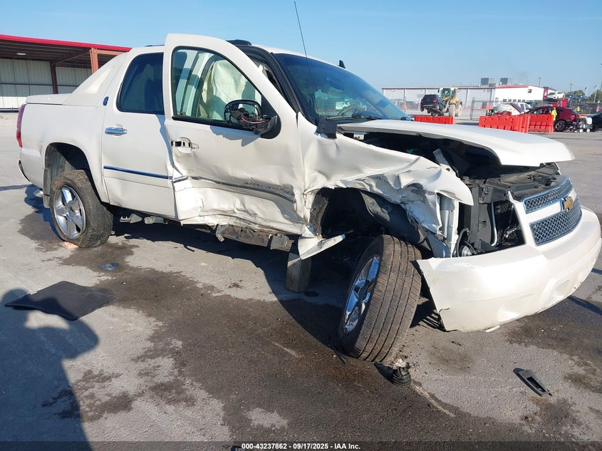 CHEVROLET AVALANCHE LTZ