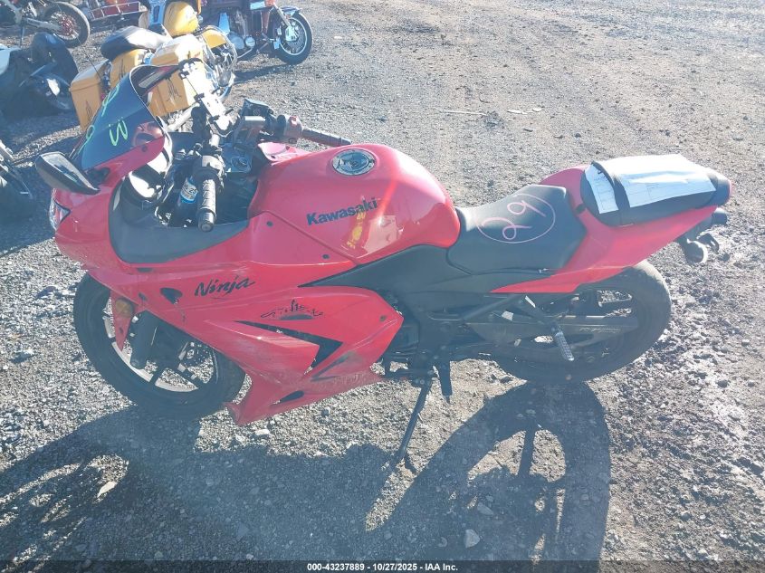 2009 Kawasaki Ex250 J VIN: JKAEXMJ119DA32135 Lot: 43237889