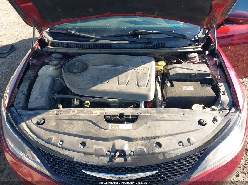 2015 CHRYSLER 200 S - 1C3CCCDG0FN718144