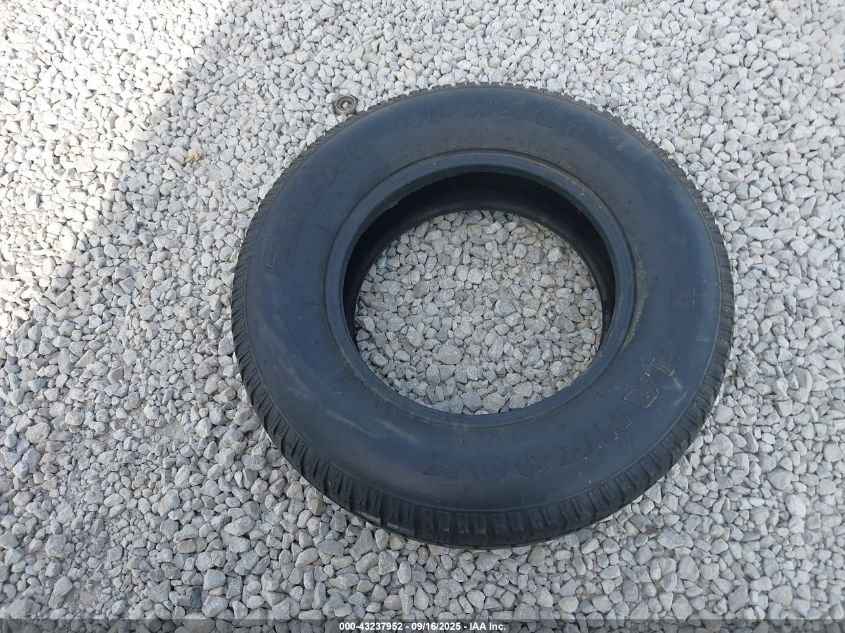 2000 Chevrolet Astro VIN: 1GCDM19W7YB145040 Lot: 43237952