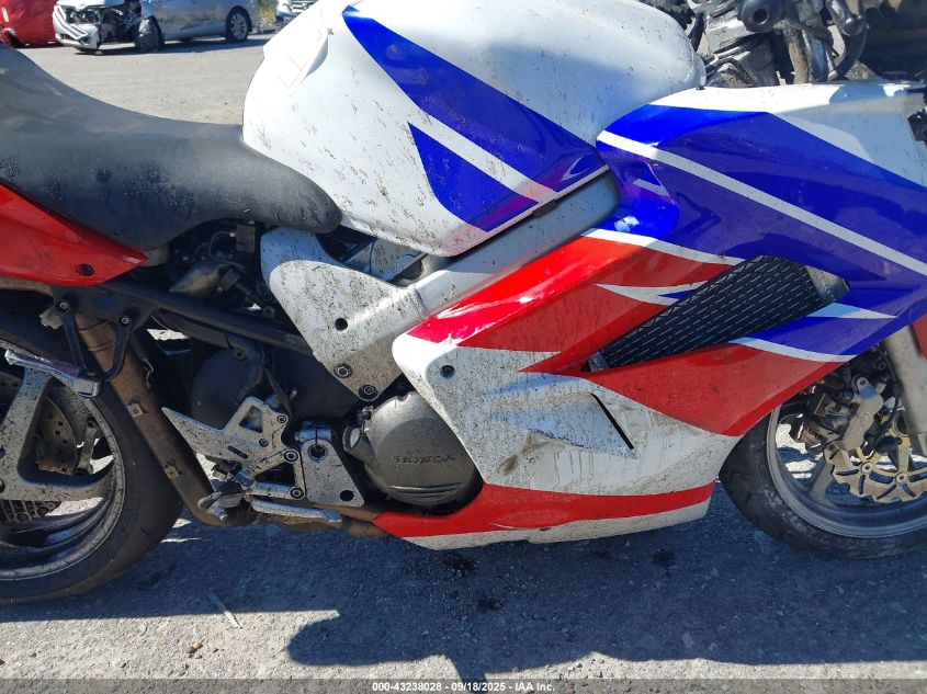 2003 Honda Vfr800 VIN: JH2RC46143M500138 Lot: 43238028