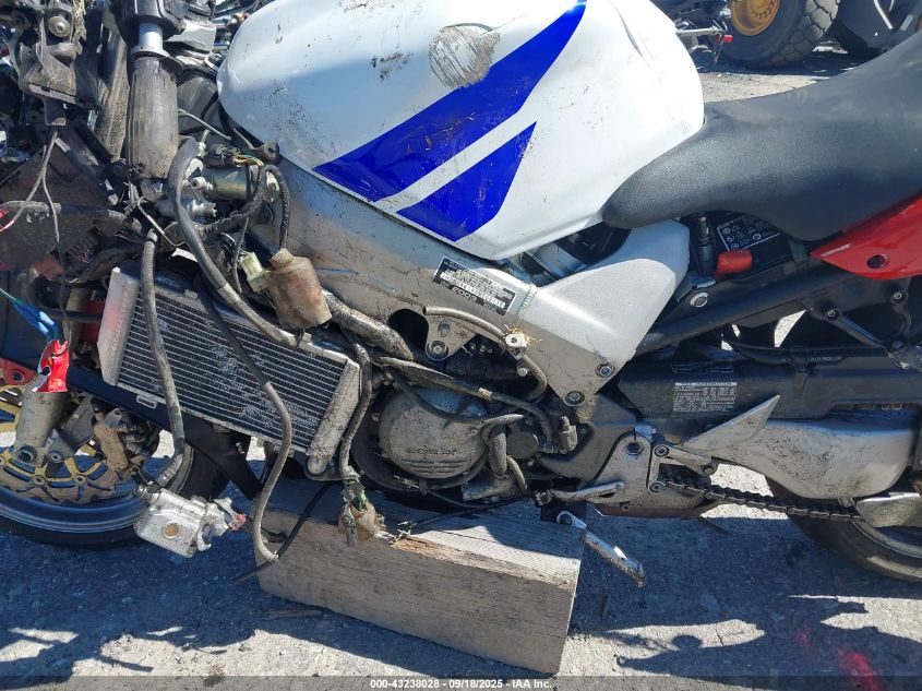 2003 Honda Vfr800 VIN: JH2RC46143M500138 Lot: 43238028