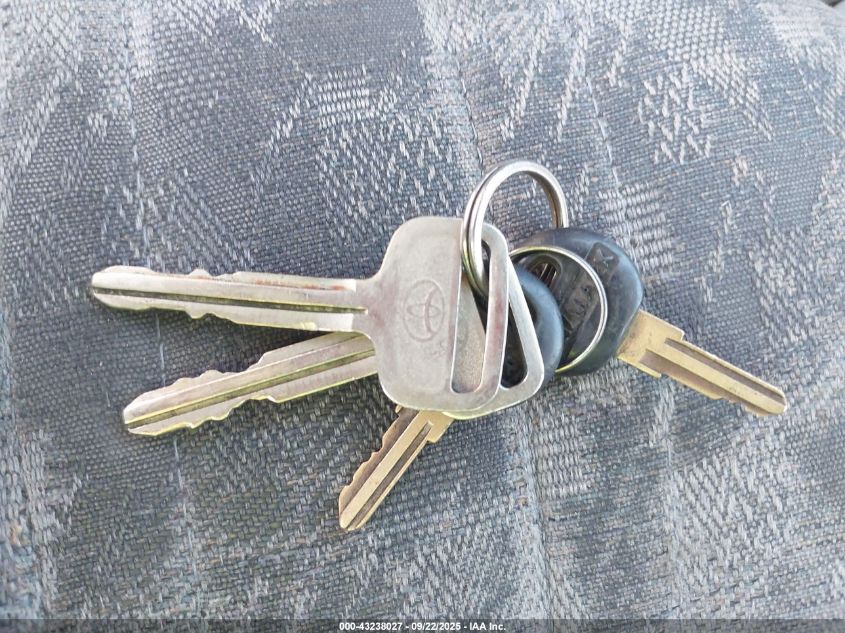 2004 Toyota Tacoma VIN: 5TENL42N54Z399698 Lot: 43238027