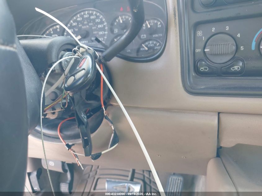 2002 Chevrolet Silverado 3500 Ls VIN: 1GCJK33182F225450 Lot: 43238066