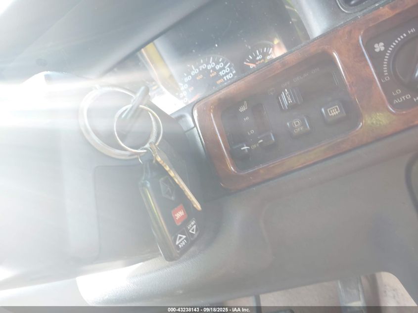 1996 Jeep Grand Cherokee Limited VIN: 1J4EZ78YXTC123462 Lot: 43238143