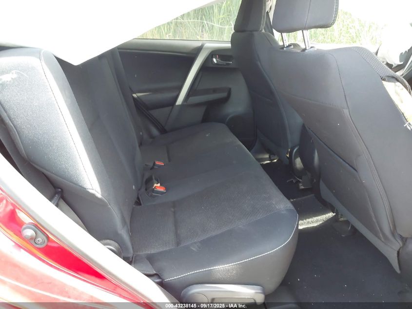 2017 Toyota Rav4 Xle VIN: 2T3RFREV2HW590773 Lot: 43238145