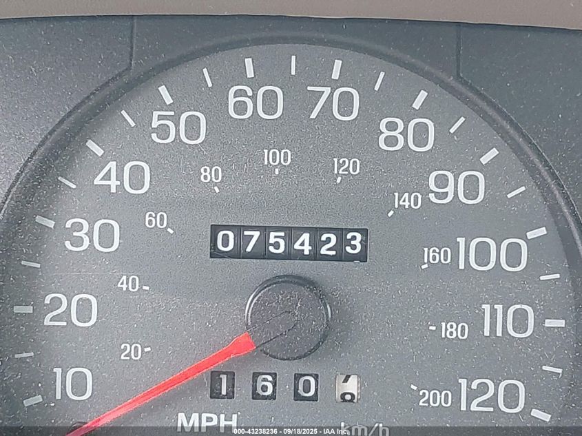 2005 Mercury Grand Marquis Ls/Lse VIN: 2MEFM75W95X653034 Lot: 43238236