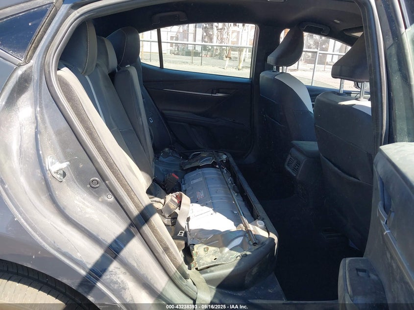 2025 TOYOTA CAMRY SE 4T1DAACK0SU173350