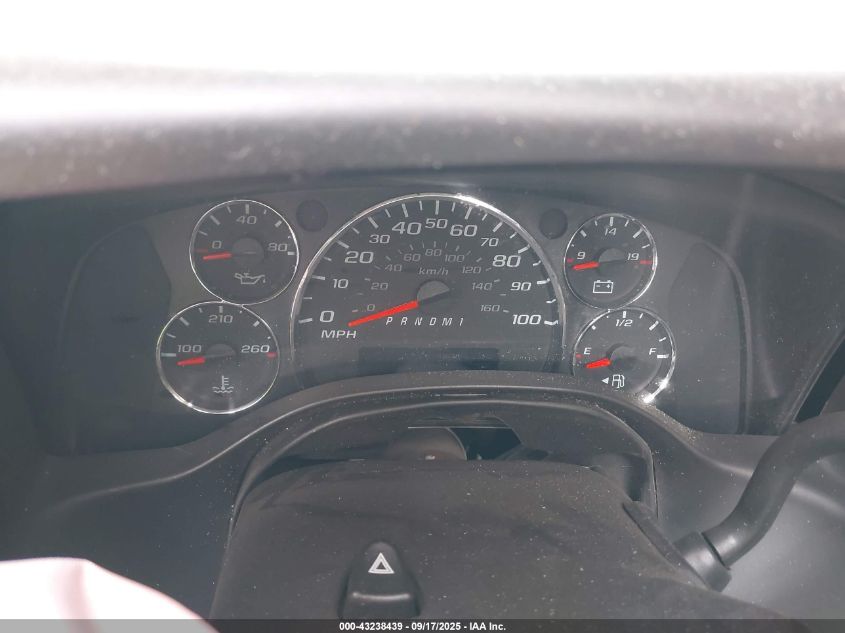 2019 GMC Savana 2500 Work Van VIN: 1GTW7AFGXK1228083 Lot: 43238439