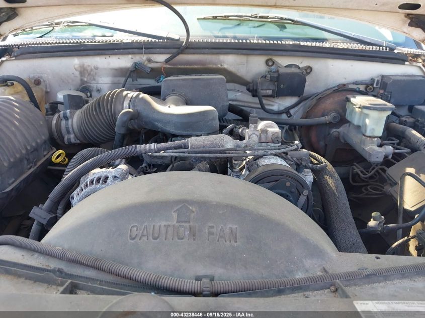 1998 Chevrolet C2500 Fleetside VIN: 1GCGC24R6WZ140441 Lot: 43238446