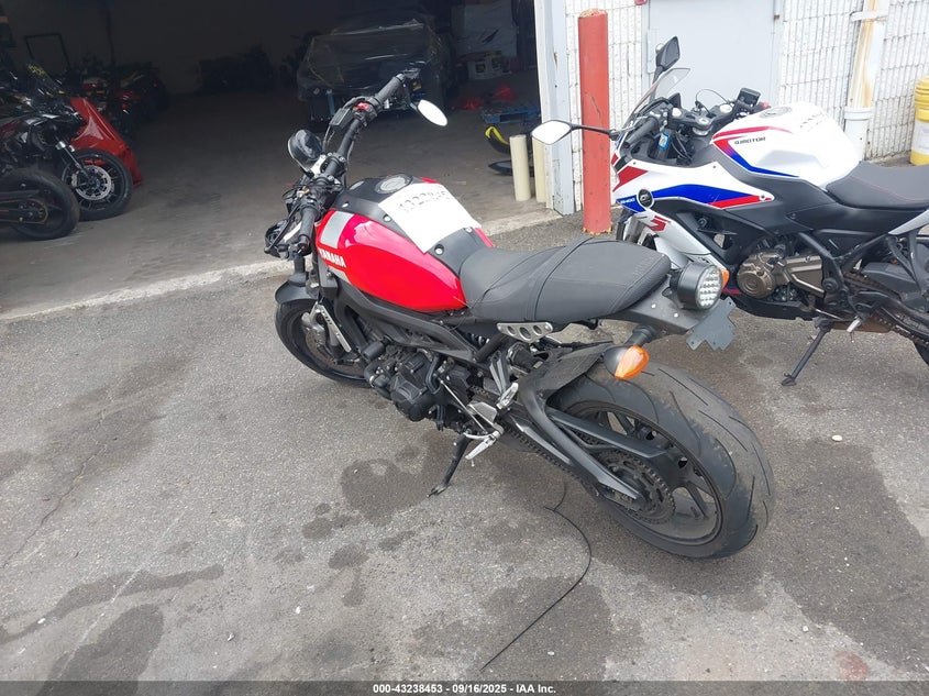 2018 YAMAHA XSR900 JYARN47E0JA002405
