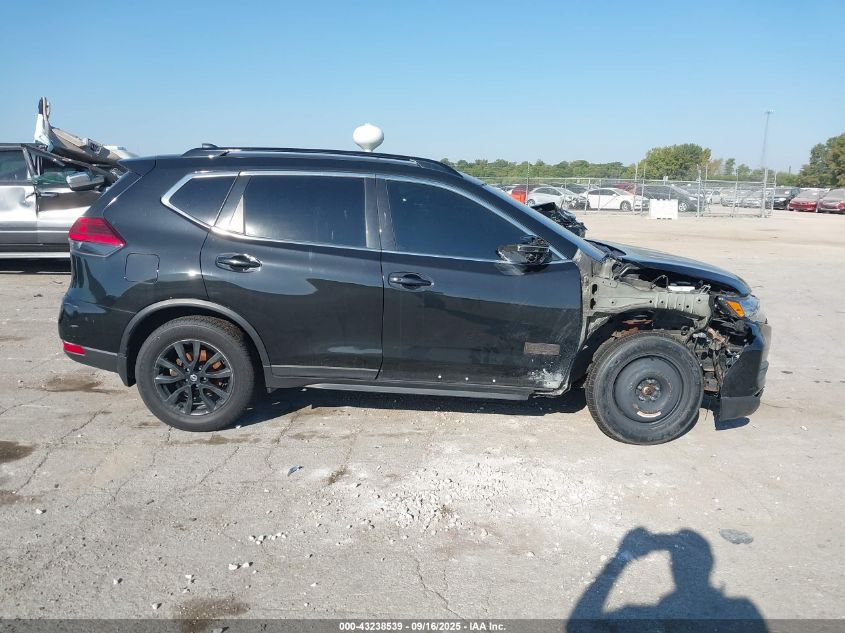 2017 Nissan Rogue Sv VIN: 5N1AT2MV2HC765908 Lot: 43238539