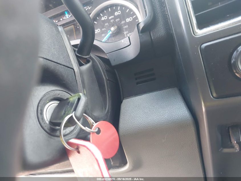 2017 Ford F-550 Chassis Super Duty VIN: 1FD0X5HT7HEF10303 Lot: 43238570