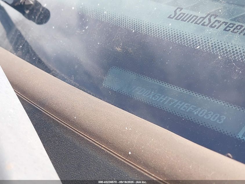 2017 Ford F-550 Chassis Super Duty VIN: 1FD0X5HT7HEF10303 Lot: 43238570