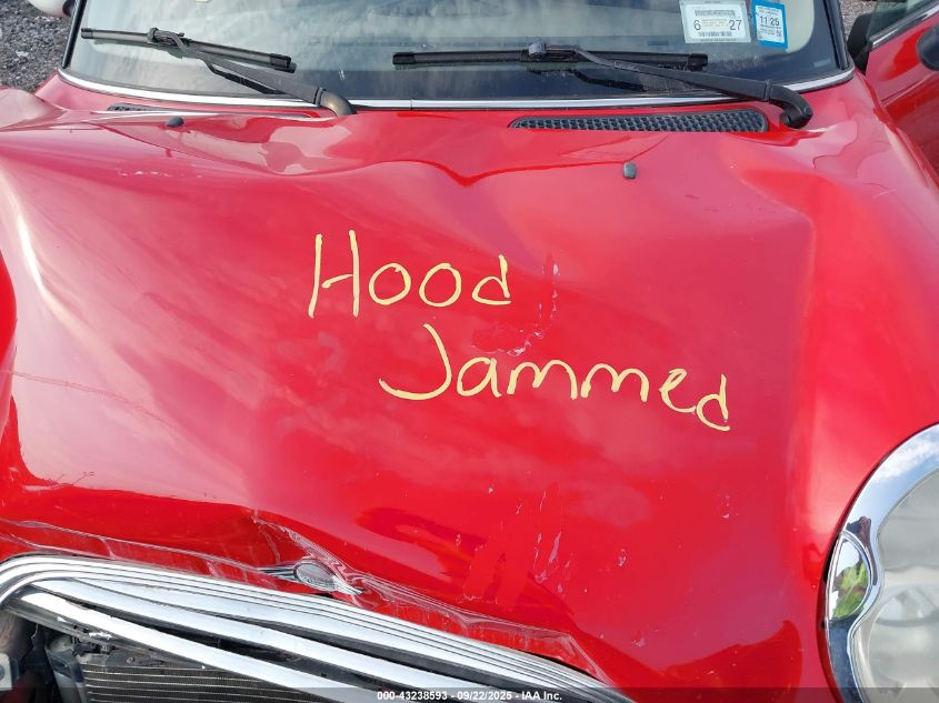 2004 Mini Cooper VIN: WMWRC33454TC54385 Lot: 43238593