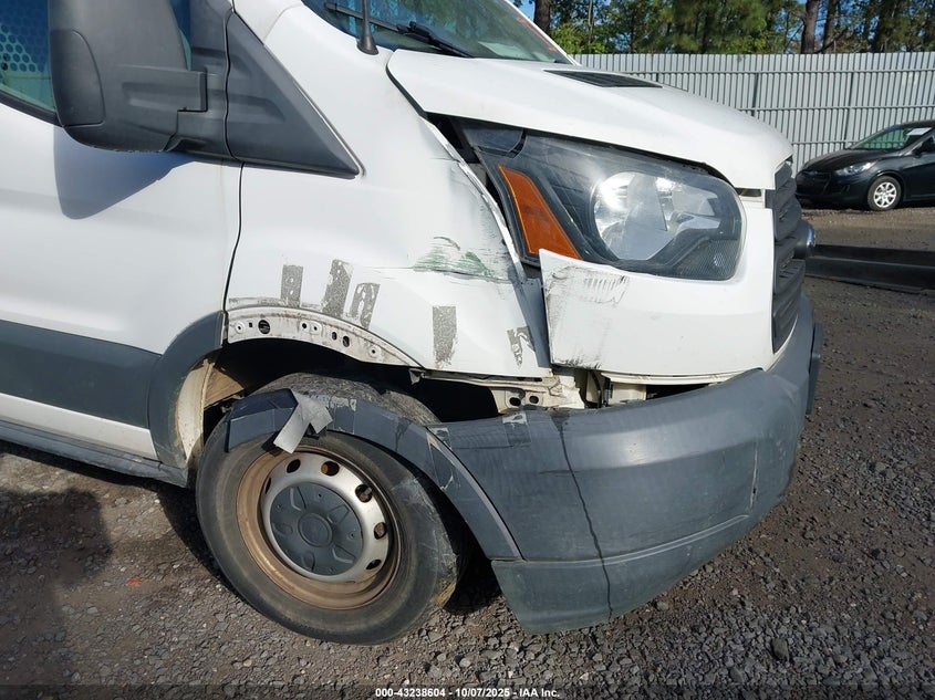 2015 Ford Transit-250 VIN: 1FTYR1YM5FKA13264 Lot: 43238604