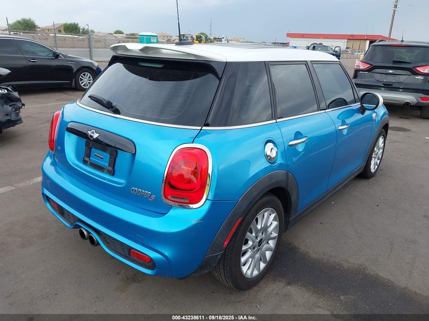 2016 MINI HARDTOP COOPER S - WMWXU3C58G2B66888