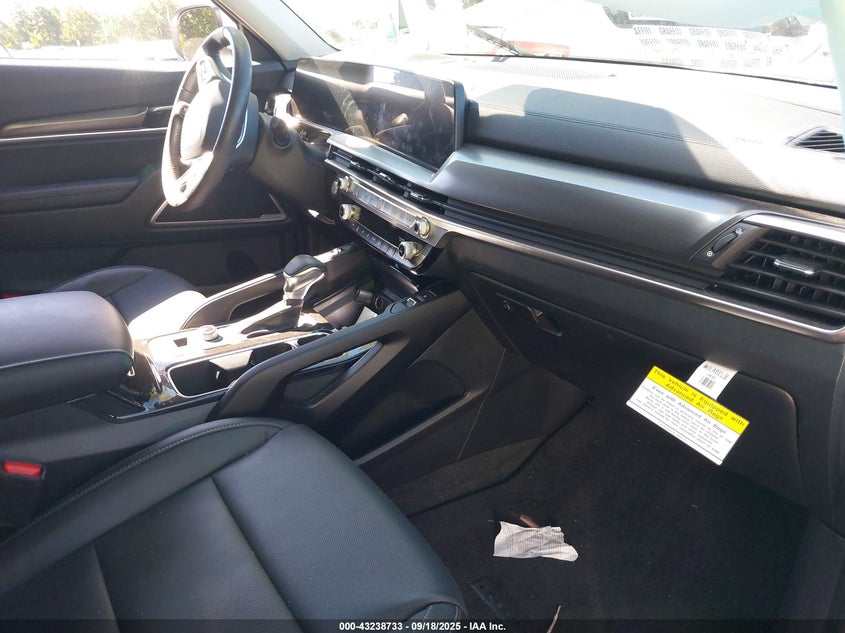 2025 KIA TELLURIDE S 5XYP6DGC8SG633704