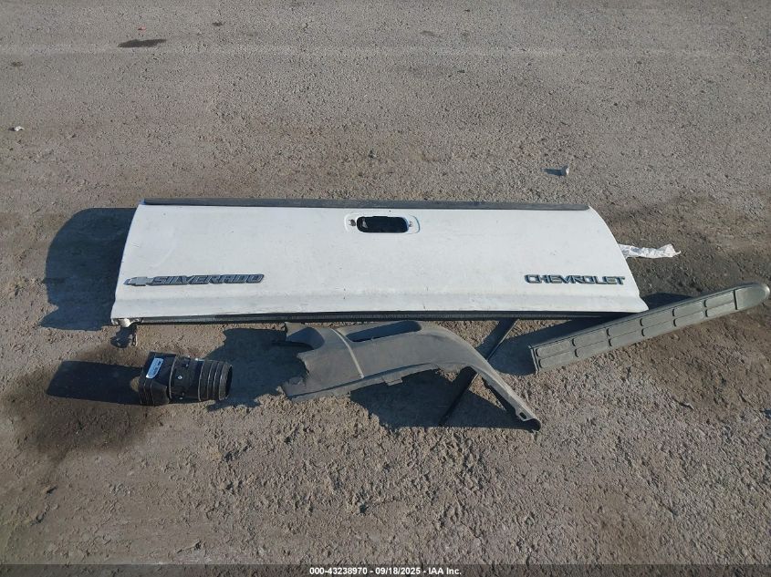 2005 Chevrolet Silverado 2500Hd Lt VIN: 1GCHK23U55F805567 Lot: 43238970