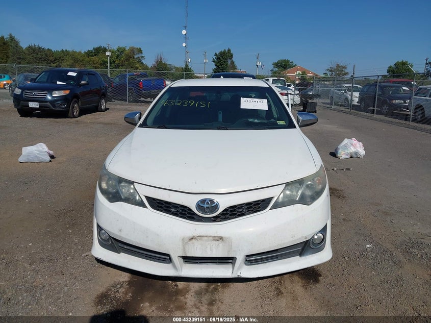 2012 Toyota Camry Se VIN: 4T1BF1FKXCU586933 Lot: 43239151