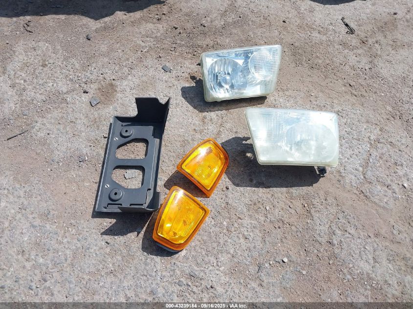 2005 Chevrolet Colorado Ls VIN: 1GCCS136158259084 Lot: 43239164