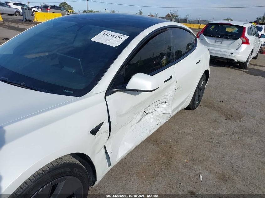 2023 Tesla Model 3 Rear-Wheel Drive VIN: 5YJ3E1EA7PF563600 Lot: 43239296