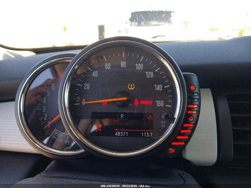 2015 Mini Hardtop Cooper VIN: WMWXM5C5XFT938986 Lot: 43239339