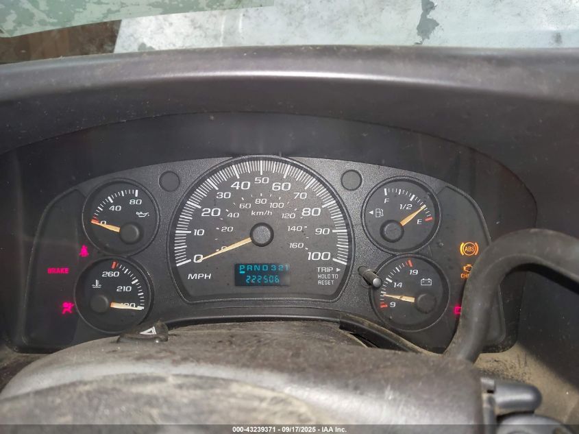 2006 Chevrolet Express Work Van VIN: 1GCFG15X161111015 Lot: 43239371