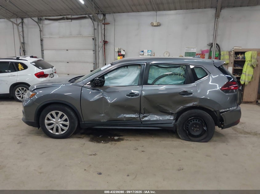 2018 NISSAN ROGUE S - KNMAT2MT7JP540370