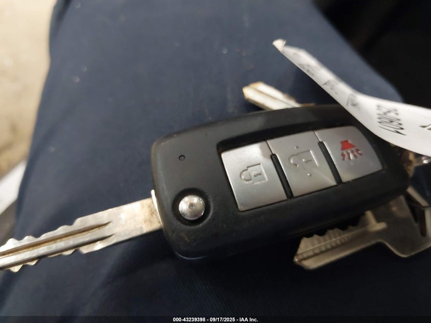 2018 NISSAN ROGUE S - KNMAT2MT7JP540370