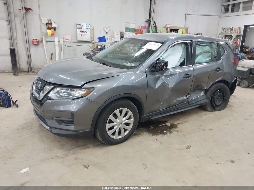 2018 NISSAN ROGUE S - KNMAT2MT7JP540370