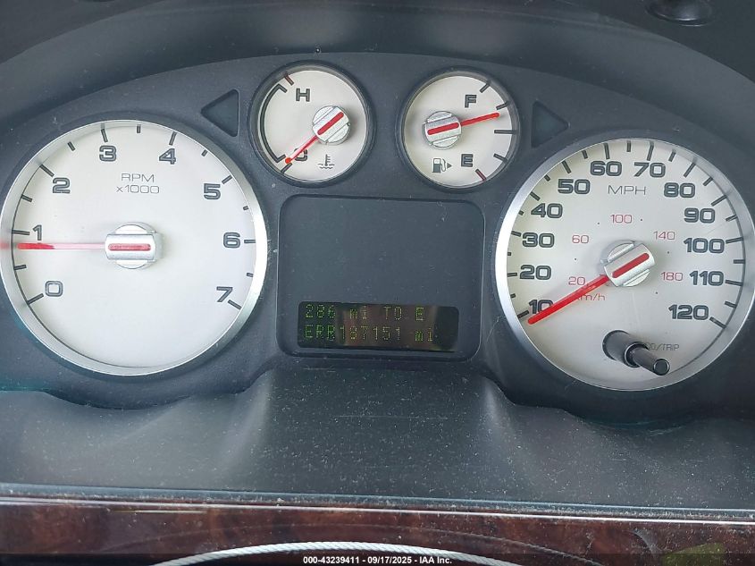 2007 Ford Five Hundred Limited VIN: 1FAHP28137G113696 Lot: 43239411