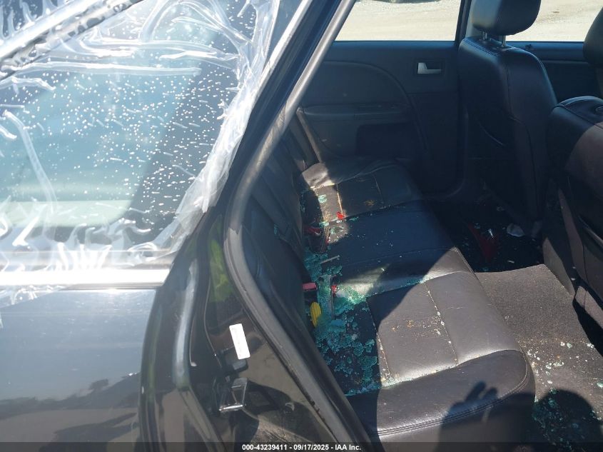 2007 Ford Five Hundred Limited VIN: 1FAHP28137G113696 Lot: 43239411