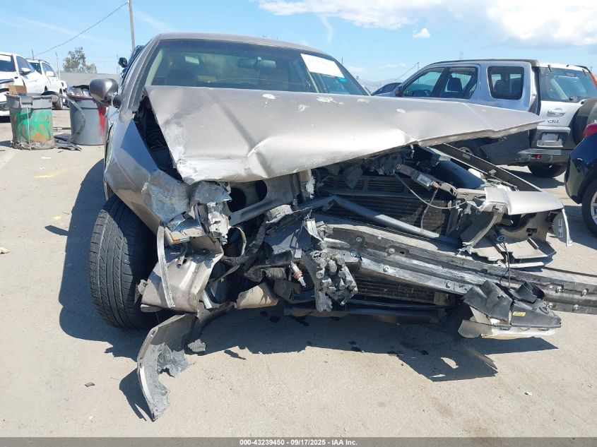 2003 Mercury Grand Marquis Gs VIN: 2MEFM74W03X635598 Lot: 43239450