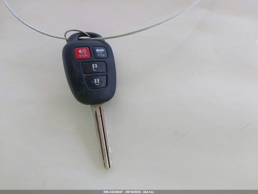 2017 TOYOTA CAMRY SE 4T1BF1FK5HU293304