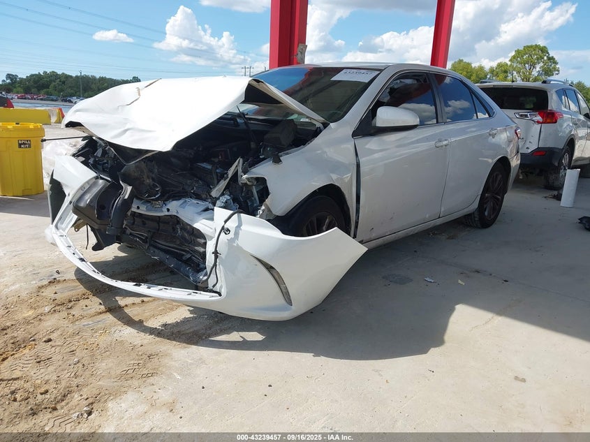 2017 TOYOTA CAMRY SE 4T1BF1FK5HU293304
