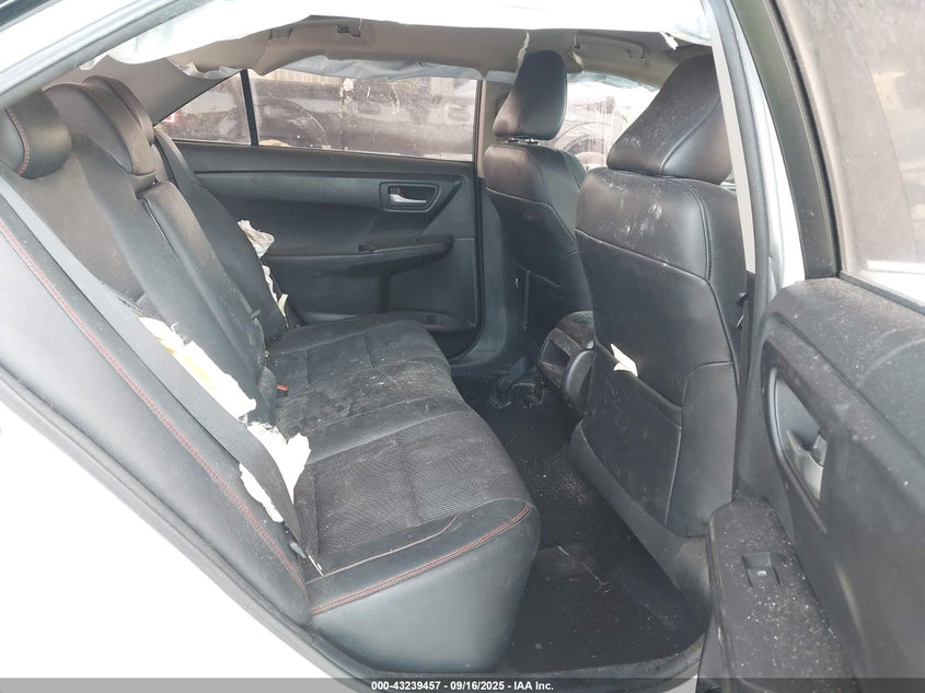 2017 TOYOTA CAMRY SE 4T1BF1FK5HU293304