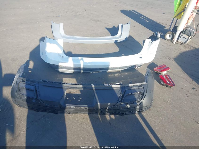 2019 Volkswagen Atlas Sel VIN: 1V2MR2CA8KC513813 Lot: 43239527