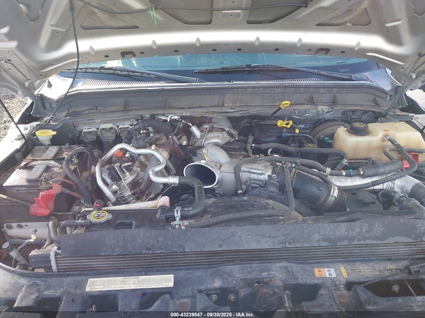1FT8W3BT7FEC24761 2015 FORD F350 photo no. 9