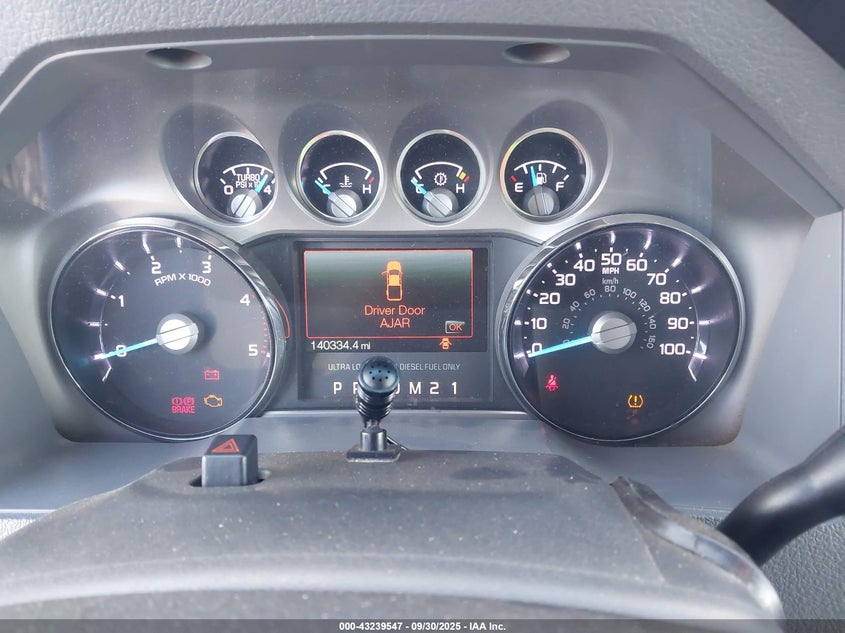 1FT8W3BT7FEC24761 2015 FORD F350 photo no. 13