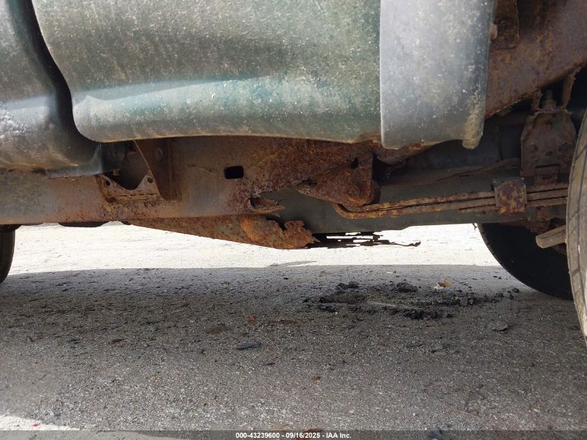 2001 Toyota Tacoma VIN: 5TEWM72NX1Z851613 Lot: 43239600