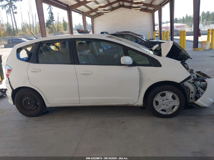 2013 Honda Fit VIN: JHMGE8H3XDC011975 Lot: 43239674