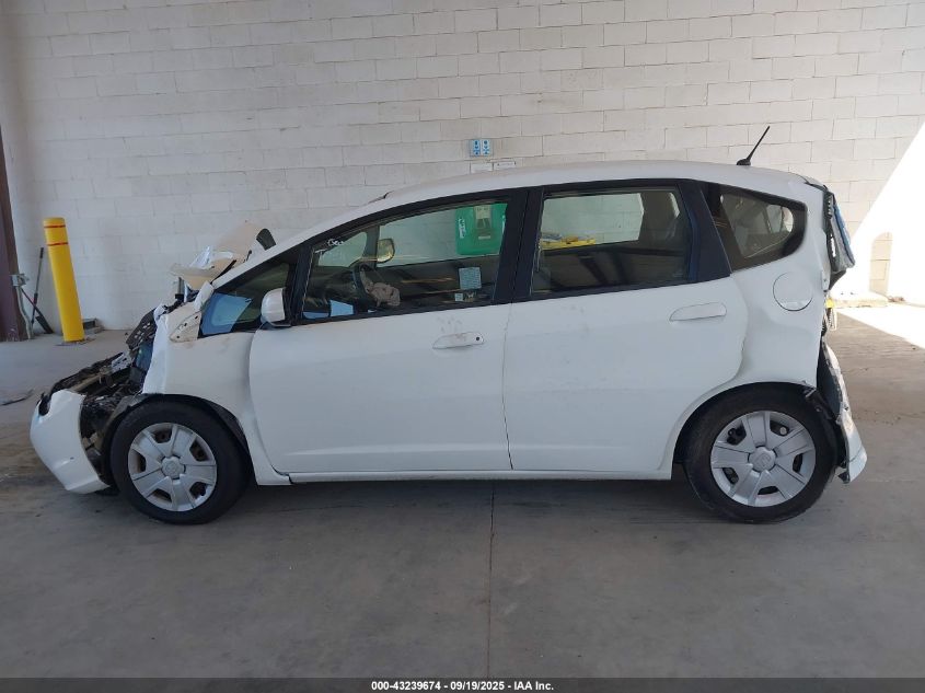 2013 Honda Fit VIN: JHMGE8H3XDC011975 Lot: 43239674