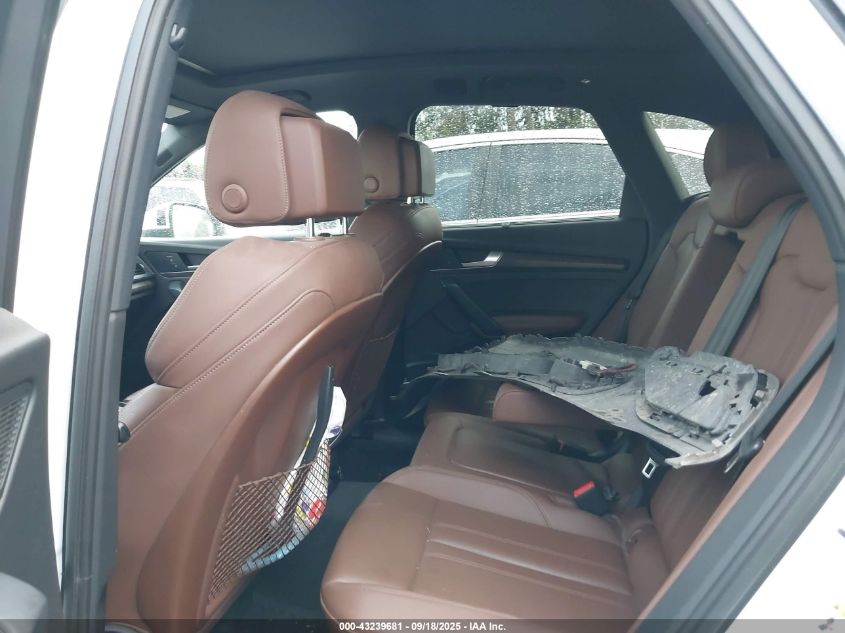 2018 Audi Q5 2.0T Premium/2.0T Tech Premium VIN: WA1CNBFY2J2021777 Lot: 43239681