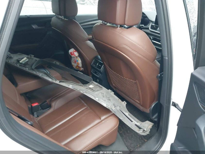 2018 Audi Q5 2.0T Premium/2.0T Tech Premium VIN: WA1CNBFY2J2021777 Lot: 43239681