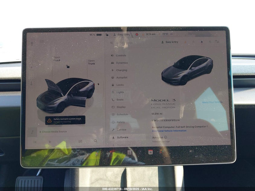 2025 Tesla Model 3 Long Range All-Wheel Drive VIN: 5YJ3E1EB9SF915514 Lot: 43239716