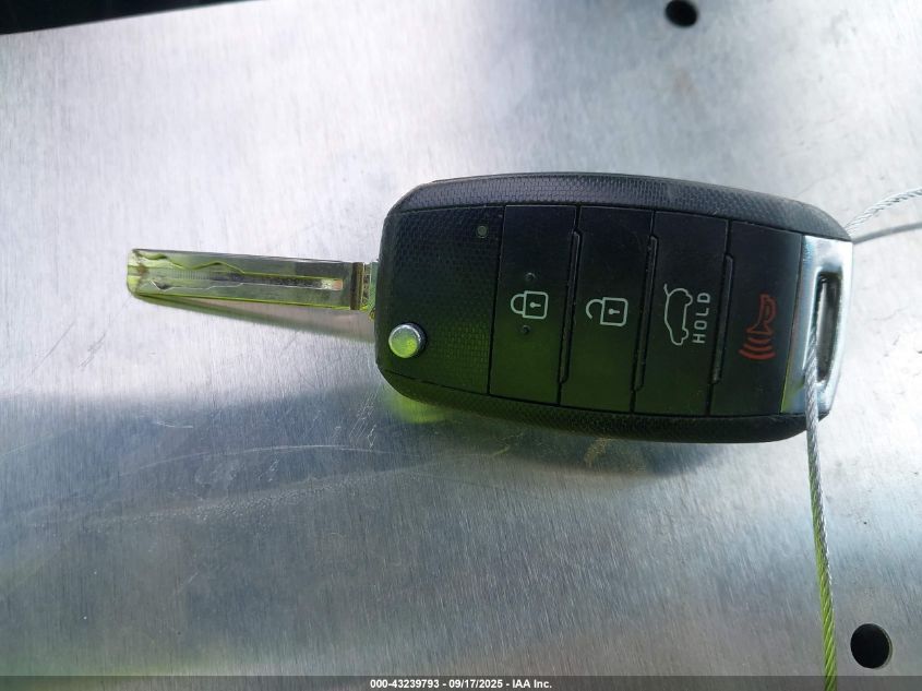 2015 Kia Soul + VIN: KNDJP3A51F7185414 Lot: 43239793