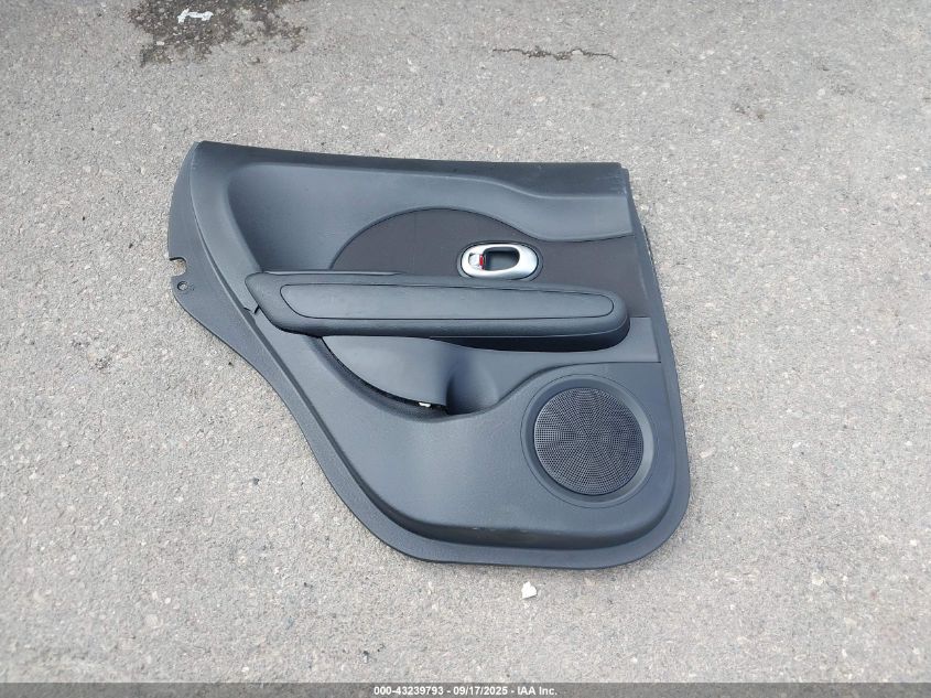 2015 Kia Soul + VIN: KNDJP3A51F7185414 Lot: 43239793