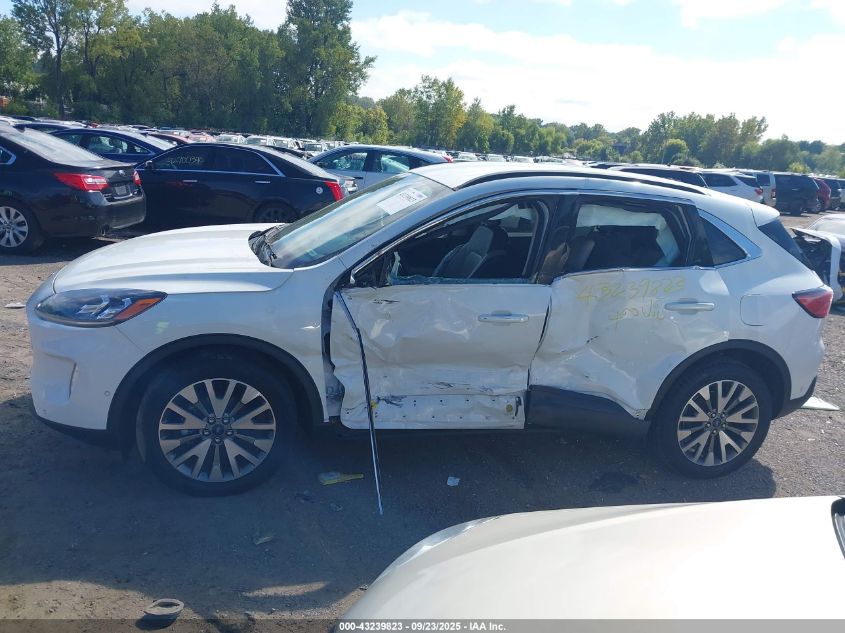 2020 Ford Escape Titanium VIN: 1FMCU9J91LUB16223 Lot: 43239823