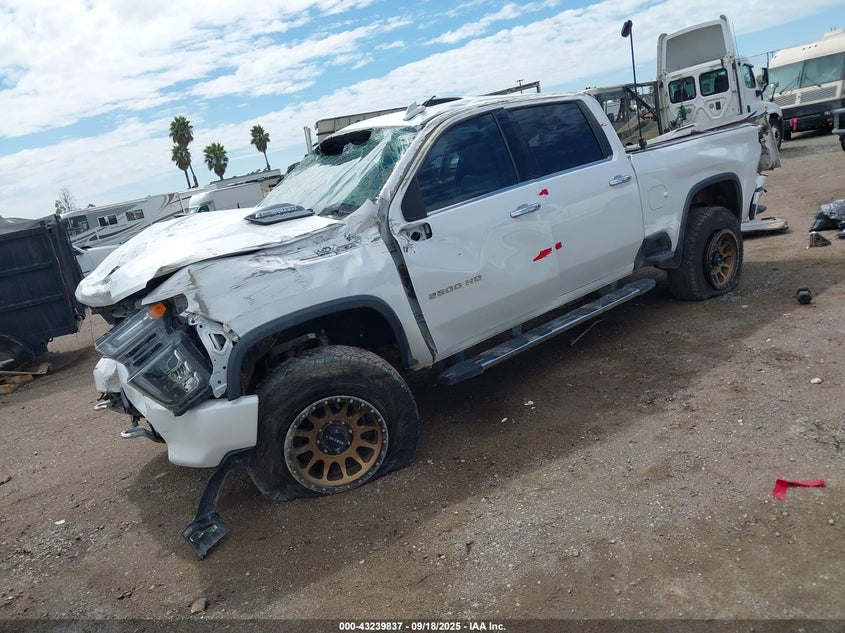 1GC4YREY9NF299148 2022 CHEVROLET SILVERADO photo no. 2